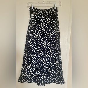 MIDI skirt navy and off-white size small